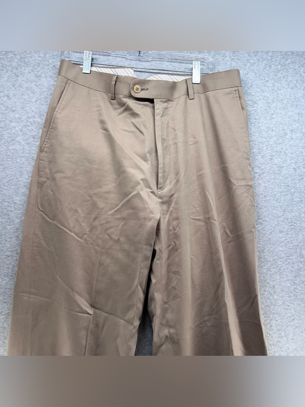 Men's Flat-Front Shorts in Light Brown